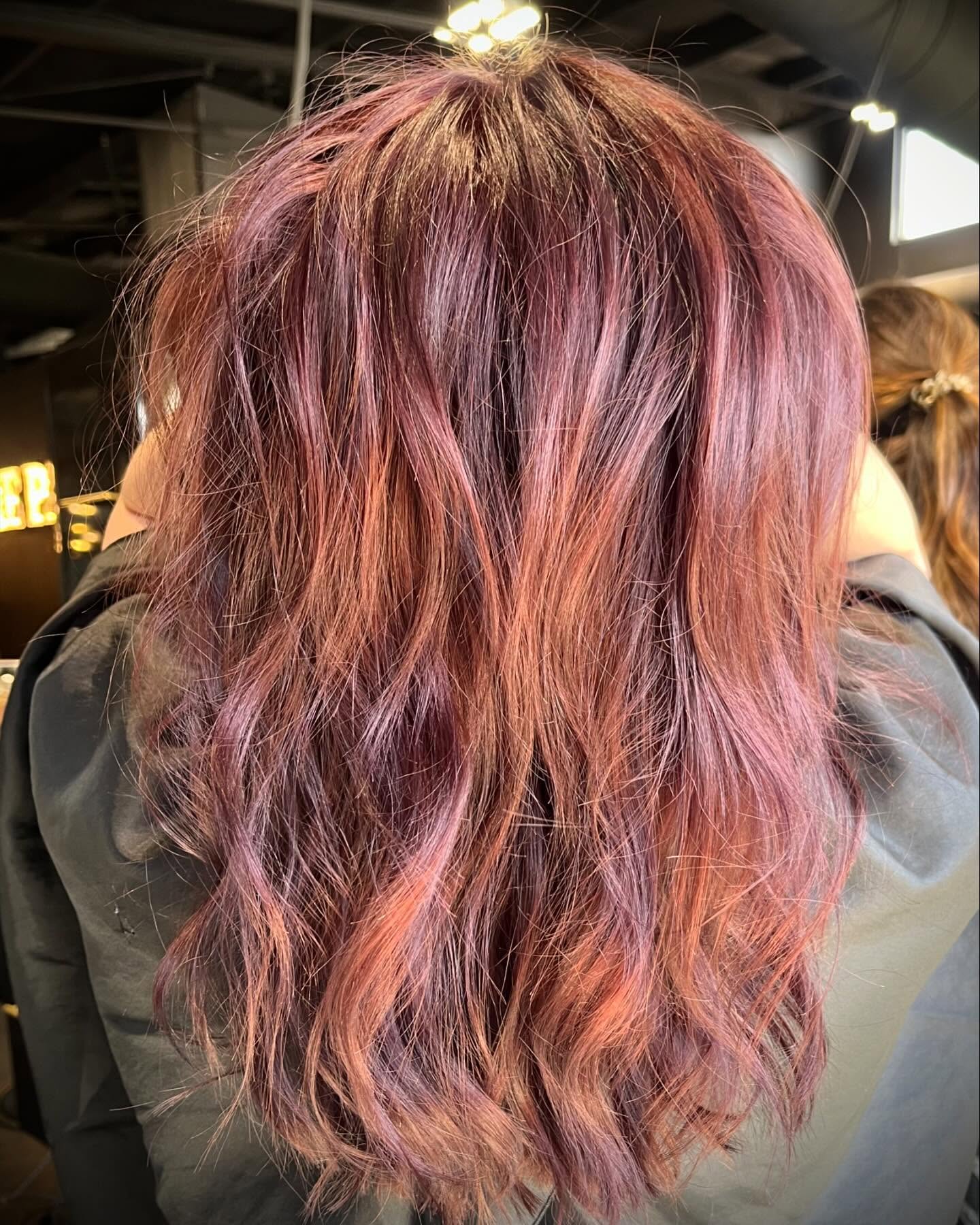 Vivid rose custom color by Hannah Nadji